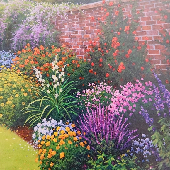 White Mountain Secret Garden Jigsaw Puzzle, 1000 pcs - Picture 3 of 3